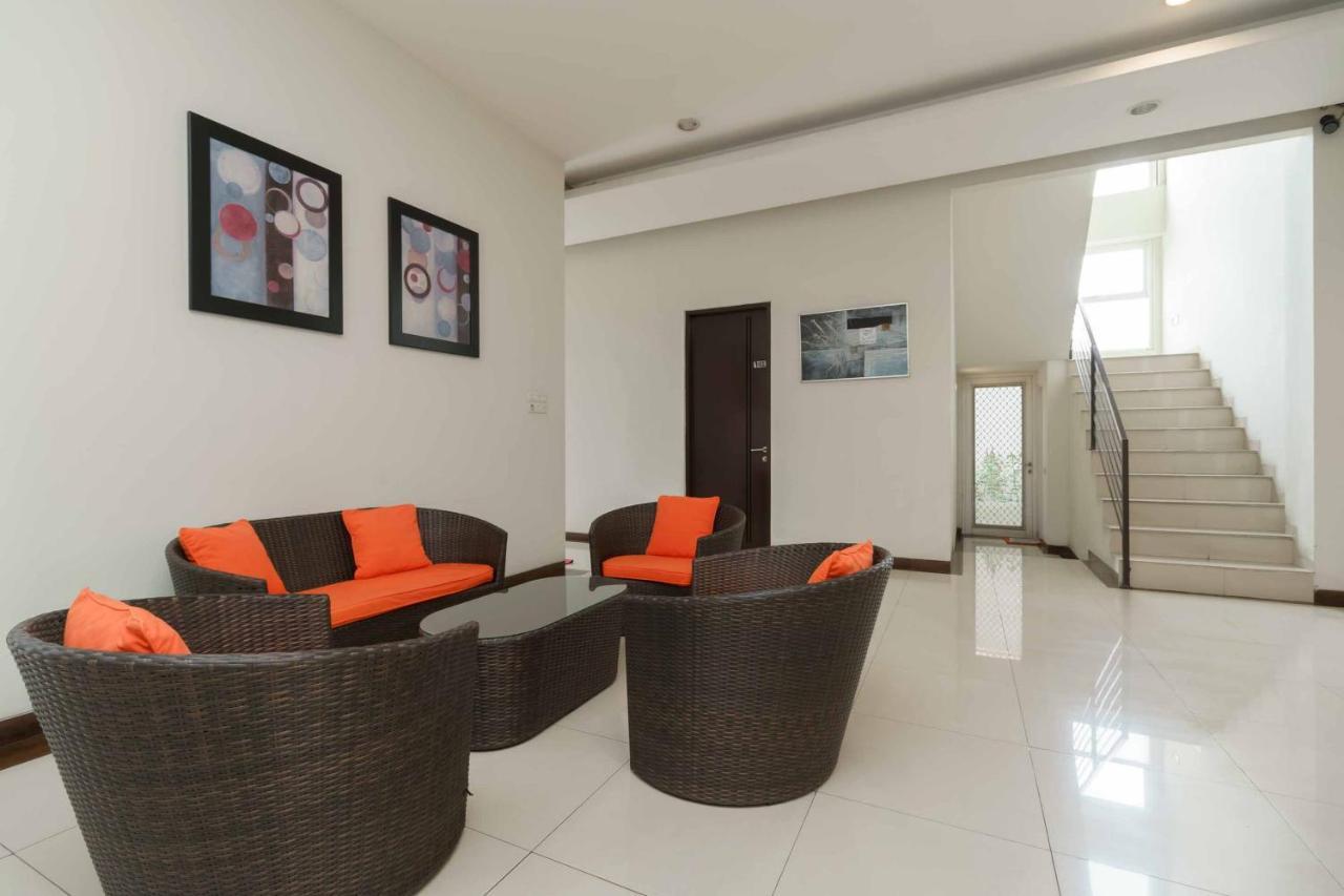 Avalon Karawaci Redpartner 2*