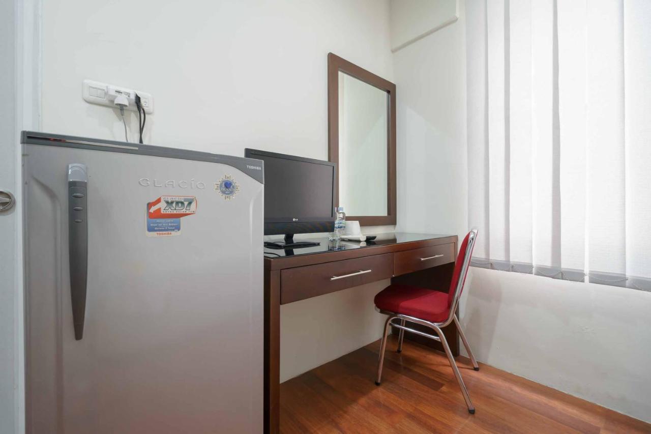 Hotel Avalon Karawaci Redpartner 2*