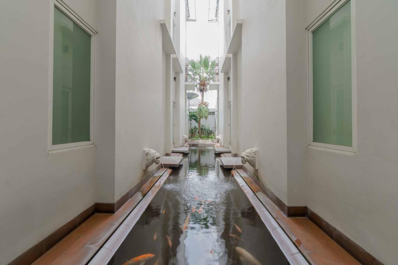 Avalon Karawaci Redpartner Hotel